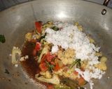 A picture of step 5 of Cauliflower methi rice.