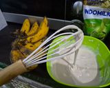 Foto langkah ke 2 dari resep Pisang Keju Matcha.