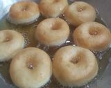 Foto langkah ke 4 dari resep Donat kentang.