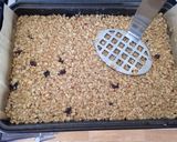 A picture of step 4 of Crunchy Peanut Butter Flapjacks.