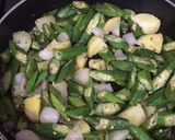 A picture of step 2 of Okra with Curd.