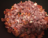 Foto del paso 2 de la receta: Empanadas de carne cortada a cuchillo