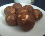 A picture of step 5 of Dates and Nuts Laddu.