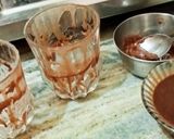 A picture of step 4 of Chocolate Banana Shake.