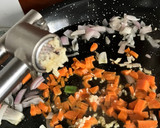Foto del paso 4 de la receta: Fideuà de pulpo verduritas, garbanzos y hierbabuena, facilísima!