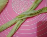 Foto langkah ke 8 dari resep Matcha Streusel Bread.