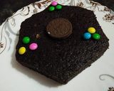 ओरियो बिस्कुट केक प्रेसर कुकर में (Oreo biscuit cake pressure cooker mein recipe in hindi) रेसिपी चरण 6 फोटो