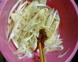 A picture of step 2 of Spicy Green Onion Appetizer from a Ramen Shop.