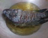 Foto langkah ke 2 dari resep Nila Asam Manis ala Kaki Lima.