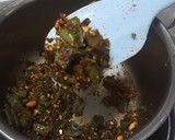 A picture of step 7 of Cluster Bean Thecha.