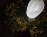 Foto langkah ke 3 dari resep Tumis Jagung Pare Teri.