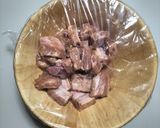 รูปขั้นตอนการทำที่ 2 ของ ซี่โครงหมูตุ๋นน้ำผึ้ง