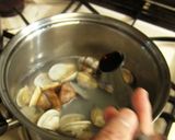 A picture of step 7 of Asari Shio Ramen (Clam Salt Ramen).