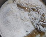 Foto langkah ke 3 dari resep Bolu Pisang Kopi Kukus (tanpa mixer).