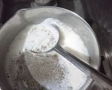 A picture of step 2 of Doud Patti chae.