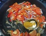 A picture of step 3 of Vegetable omelette and boiled yam.
