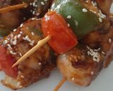 A picture of step 3 of Chicken satay with spicy garlic sauce.