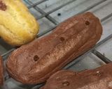 Foto langkah ke 5 dari resep Blackforest Eclair.