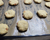 Foto del paso 2 de la receta: Galletitas saladas de jamón sin gluten