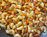 A picture of step 2 of Dates anjeer dryfruit roll.