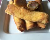Foto langkah ke 4 dari resep Roti twar gulung isi mozarella sosis.