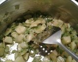Φωτογραφία βήματος 3 της συνταγής Leek soup πρασόσουπα