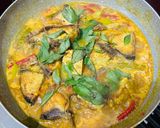 Foto langkah ke 4 dari resep Ikan Tongkol Bumbu Kuning.