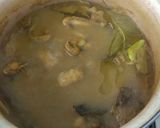 Foto langkah ke 2 dari resep Opor ayam tahu dengan cabai hijau.