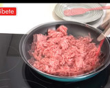 Foto del paso 2 de la receta: Lasaña de carnes y quesos