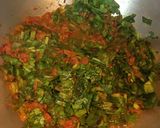 A picture of step 6 of Egg Palak Curry.