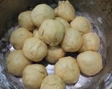 Foto langkah ke 2 dari resep Pastel isi kentang wortel.