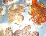 A picture of step 4 of Spicy cheesy baked potatoes.