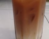 A picture of step 3 of Iced Tea Teh C Peng.