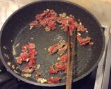 Hình bước làm 3 của món Bầu Xào Thịt Bò