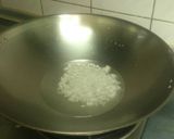 Foto langkah ke 5 dari resep Miencin(kacang tanah+ cecek tepung).