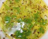 Hình bước làm 2 của món Salad Ba Rọi Hun Khói Dầu Olive Vị Basil