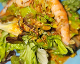 Foto del paso 7 de la receta: Ensalada de langostinos y hojas de roble
