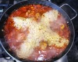 Foto del paso 4 de la receta: Paella mixta (pollo y mariscos)