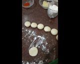 A picture of step 3 of Garlic Pastry Paratha.