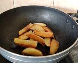 A picture of step 4 of Eggplant Potato Curry with Fennel.