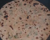 A picture of step 3 of Methi parantha.