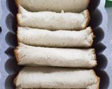 Gambar langkah 3 resipi Puding Roti Madu.