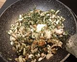 Foto del paso 7 de la receta: Salmón con setas y salsa de trufa