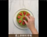 免烤箱!濃郁抹茶與鮮甜草莓的完美搭配-「抹茶草莓千層蛋糕」的食譜步驟14照片