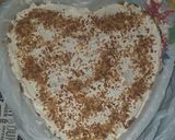 Foto del paso 2 de la receta: Torta forma de corazón para mi hoy 15/6 mi cumple