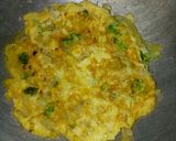 Foto langkah ke 8 dari resep Omlet Brokoli Keju.