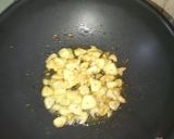 Foto langkah ke 2 dari resep Garlic Fried Rice.