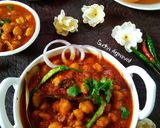 अमृतसरी पिंडी छोले विथ भटूरे (Amritsari Pindi Chole with bhature recipe in Hindi) रेसिपी चरण 9 फोटो