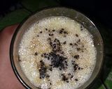 Foto langkah ke 3 dari resep Jus alpukat dengan madu dan selasih.