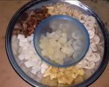 A picture of step 2 of Fruity creamy chaat.